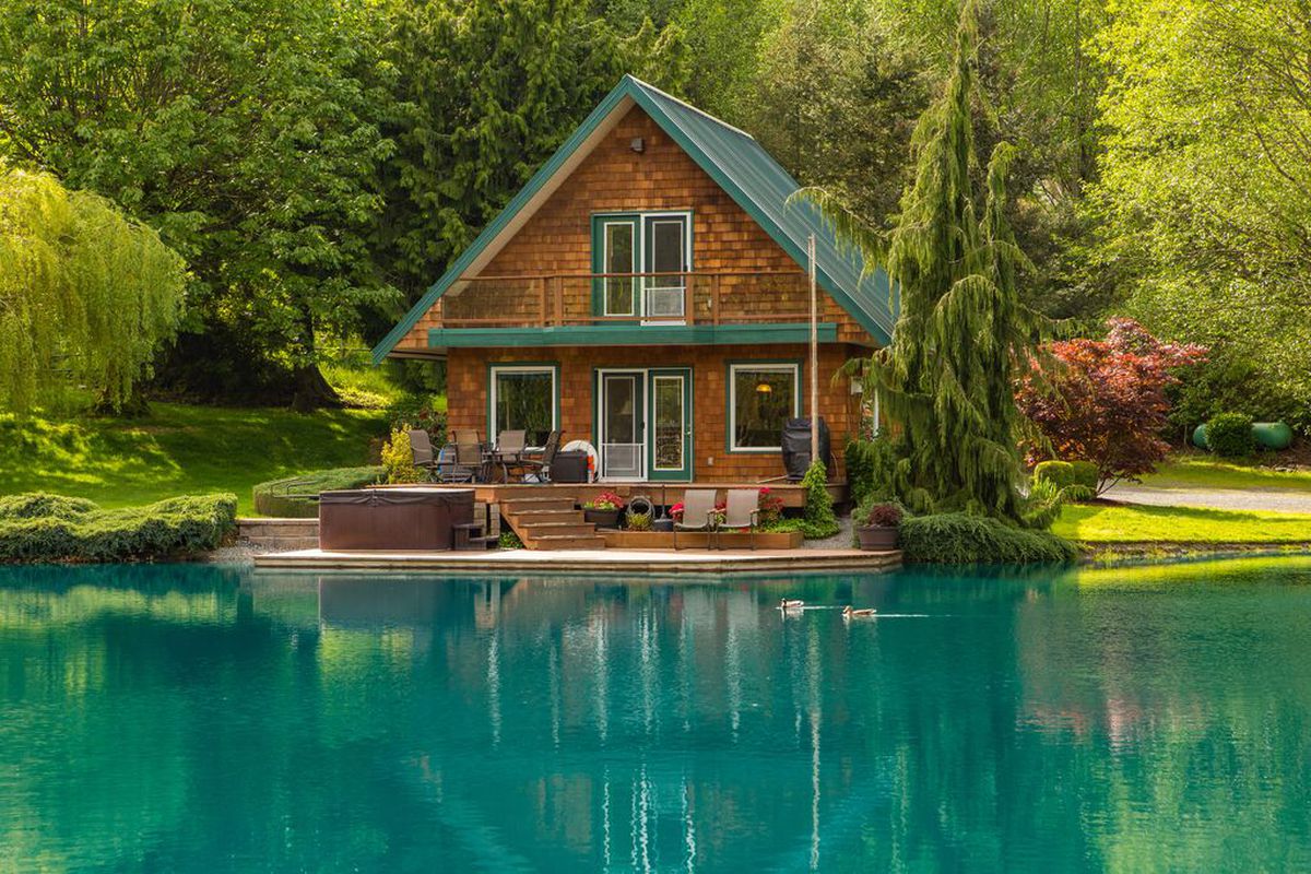 Vacation rentals: 7 serene lake houses to rent this summer - Curbed