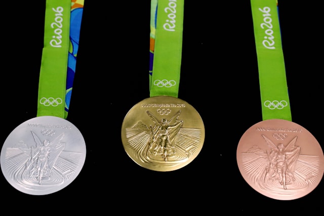 How much is an Olympic gold medal worth? - AOL UK