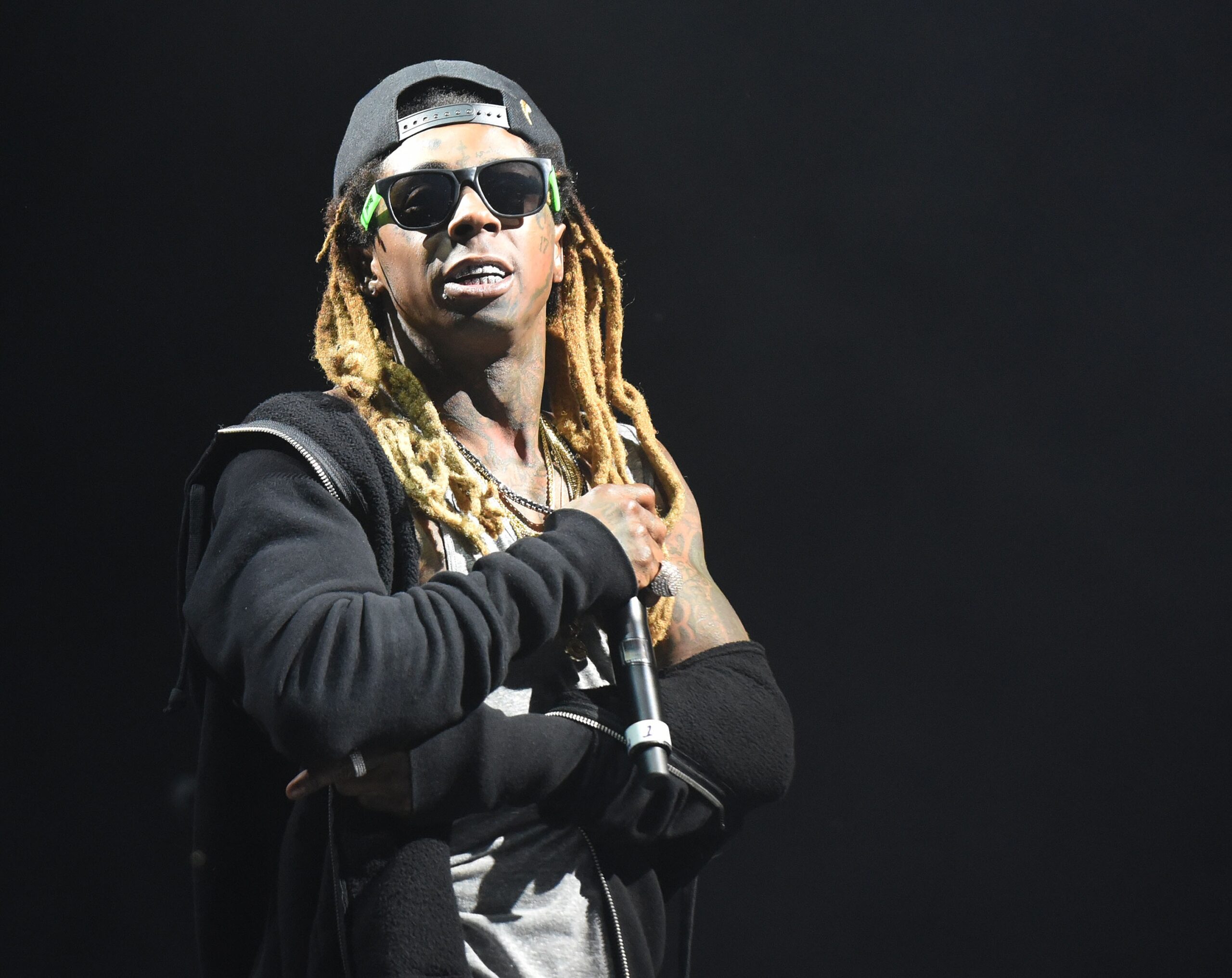 Happy 34th birthday to one of the best rappers ever Lil Wayne