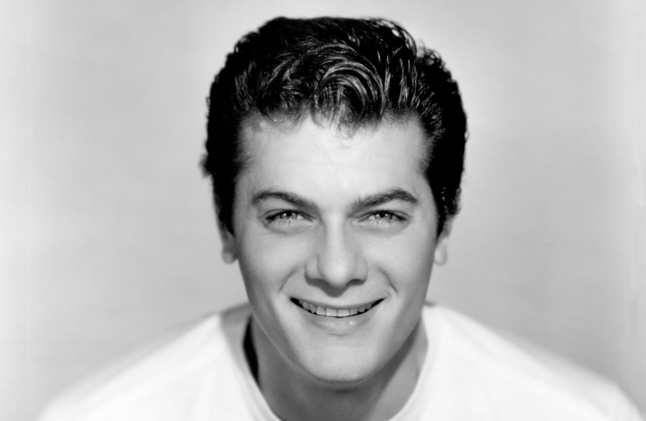 Tony Curtis, R.I.P. - Cause of Death, Date of Death, Age and Birthday ...