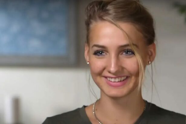 Exploring Moriah Plath's Income Sources: How does she make a living?