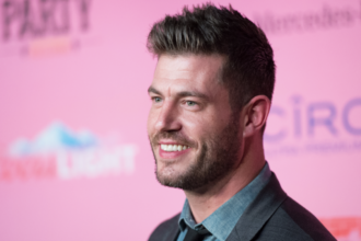 The Salary of Jesse Palmer as Host of The Bachelor: How Much Does He Earn?