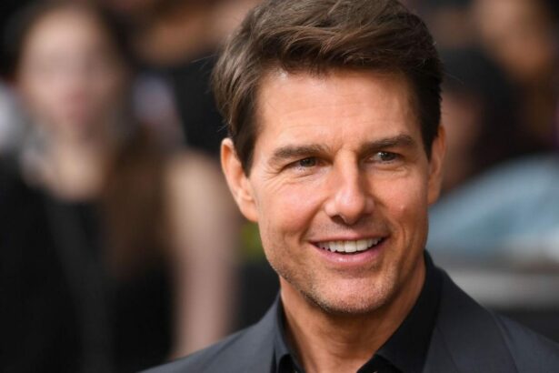 The Undeniable Handsomeness of Tom Cruise: Exploring What Makes Him a Hollywood Heartthrob