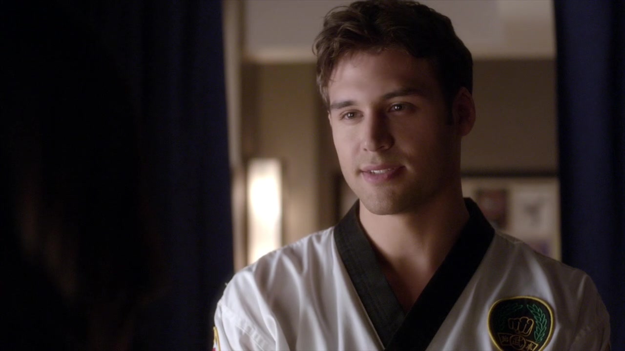 Jake, Pretty Little Liars | Charming TV Characters We'd Love to Get ...
