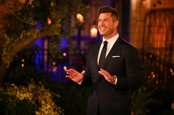 Jesse Palmer's Net Worth Reveals What He Makes Compared to Former ...