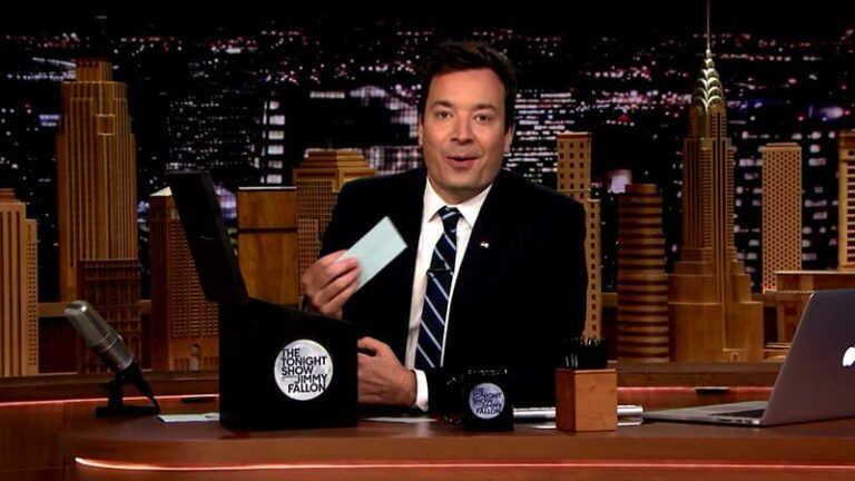 Jimmy Fallon paid an emotional tribute to his late mother | Cyprus Mail