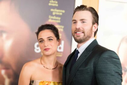 Exploring Chris Evans' relationship history: Who was he romantically involved with?