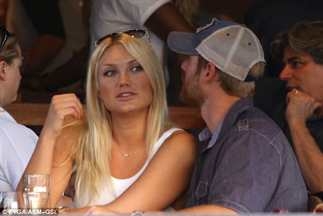 Brooke Hogan's new boyfriend spoils her for an early 26th birthday ...