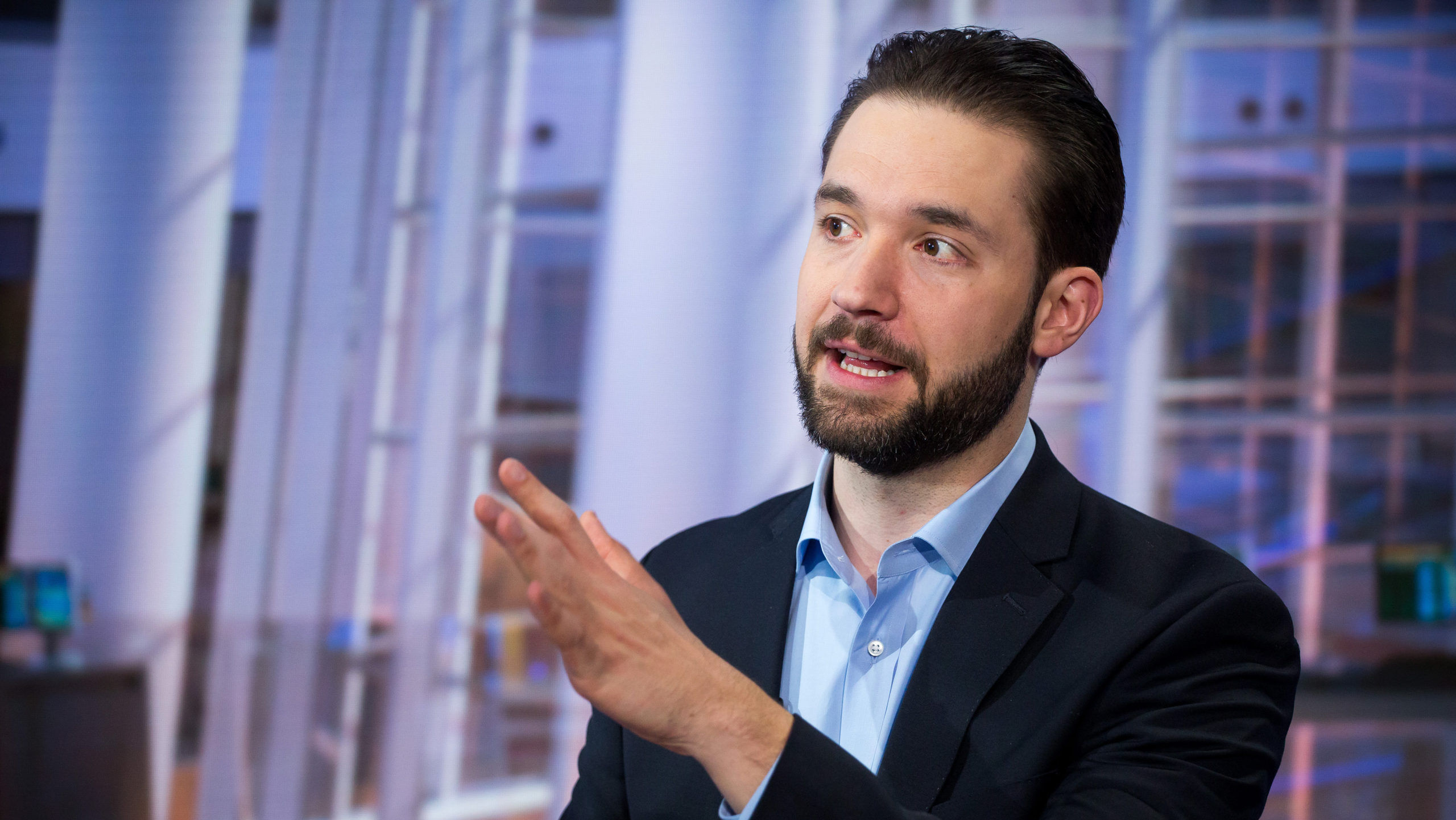 Start-Up Friday: Alexis Ohanian, Reddit Co-Founder shares 5 essential ...