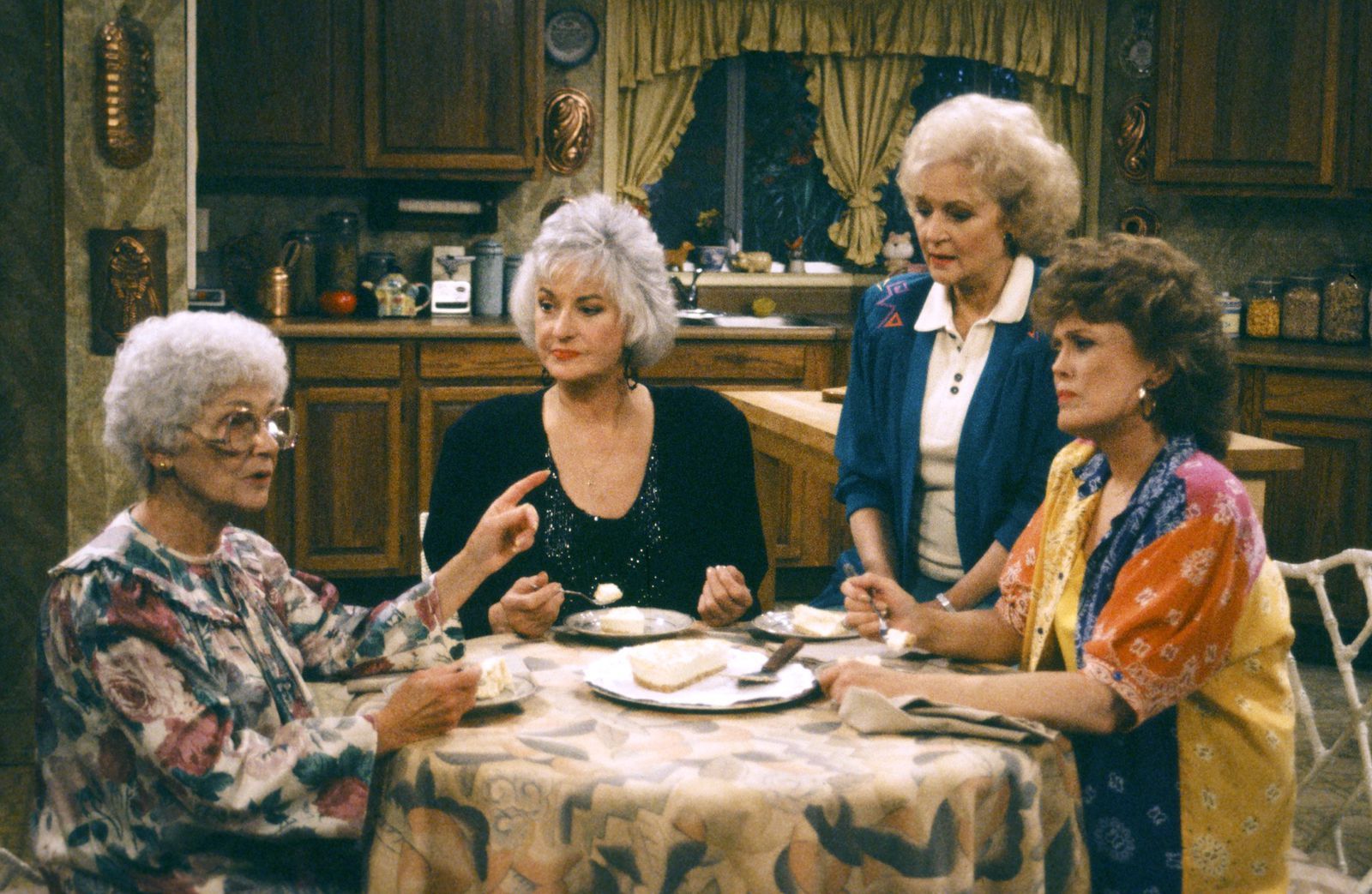 The Real Reason Why Betty White and Bea Arthur Didn't Get Along | Betty ...