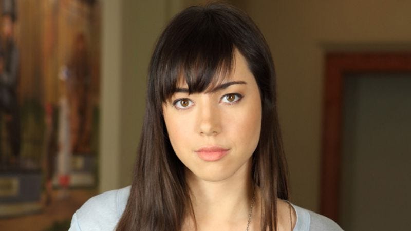 Aubrey Plaza Stroke On Parks And Rec - Famous Person