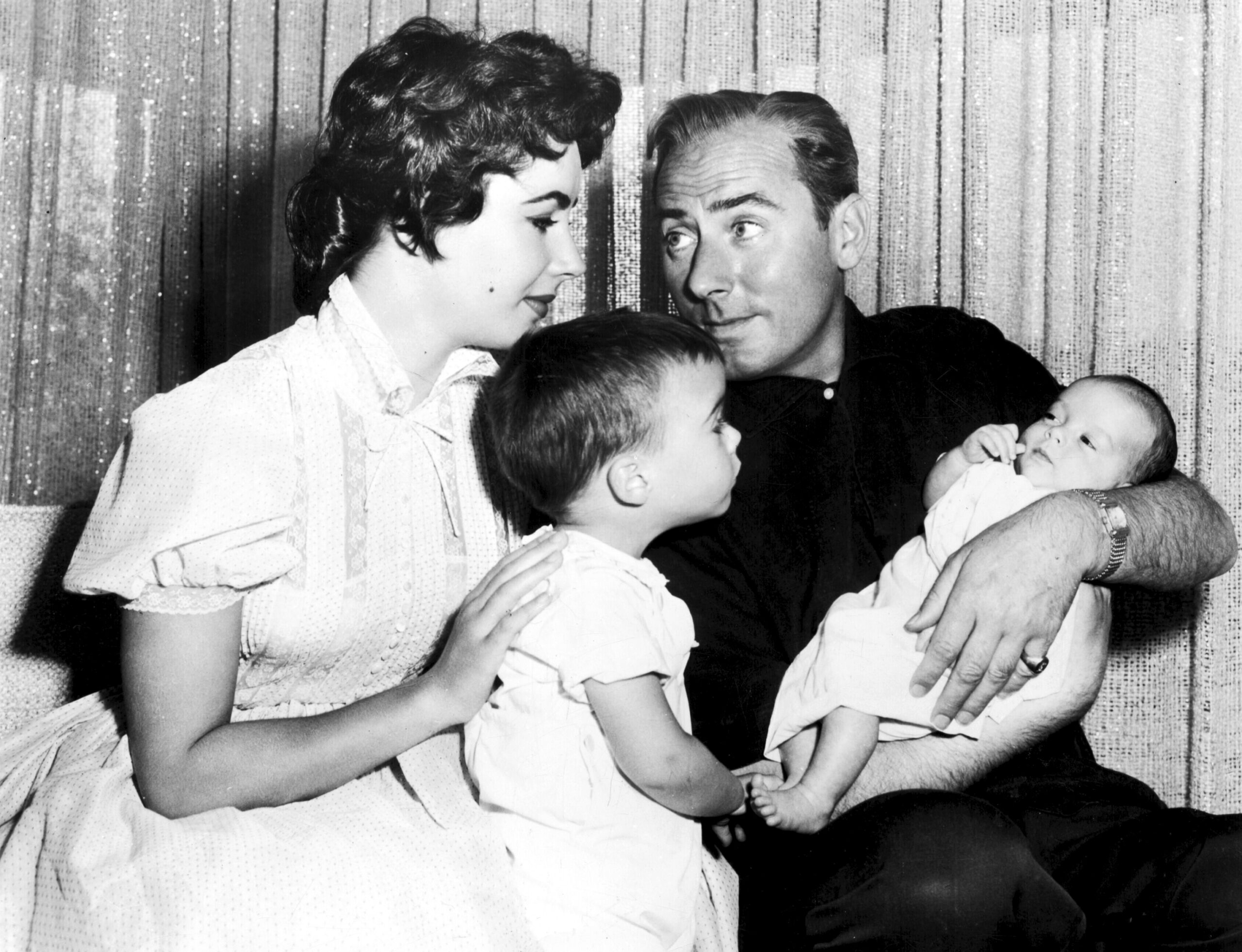 See Photos of Elizabeth Taylor and Her Kids Through the Years