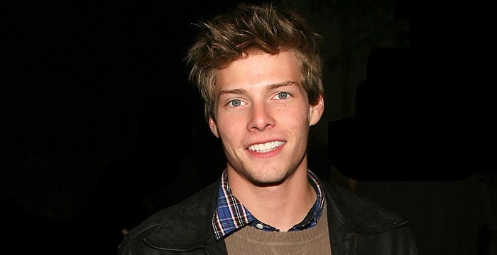 Hunter Parrish Biography - Facts, Childhood, Family Life & Achievements