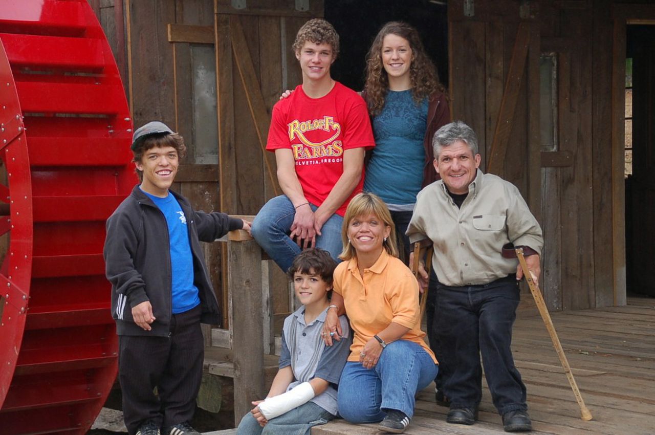 Vandals damage farm signs of Roloff family featured on 